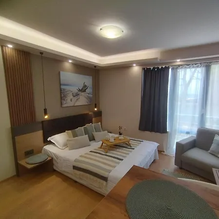 Апартаменты Cozy Private Excelsior Sunny