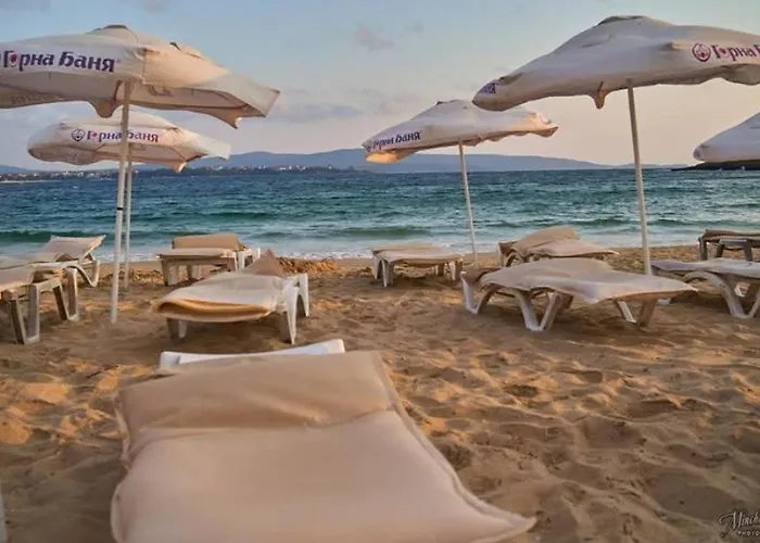 Cozy Private Excelsior Sunny * ساني بيتش